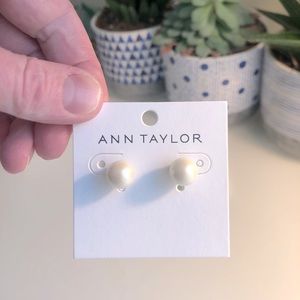 Gorgeous AnnTaylor Pearls